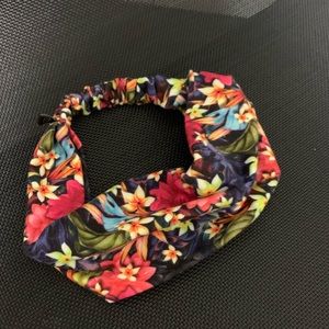 Calia by Carrie Underwood Headband